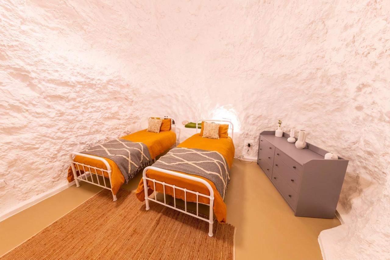 White Cliffs Accommodation -Daybreak Dugout - Unique Cave House Dış mekan fotoğraf